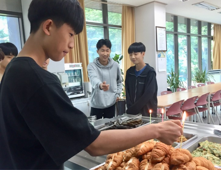 dabf2061ccf2623b430f75c149a10ed5_1561297