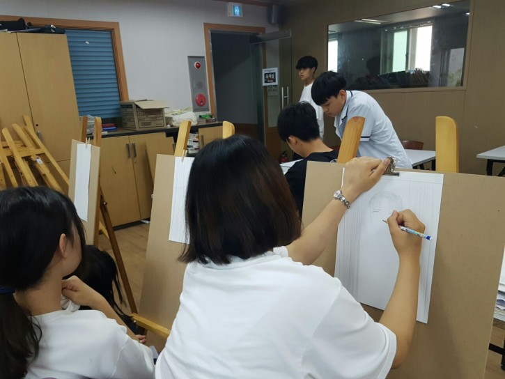 8378edb187298c4675196d2bb8b61270_1568026