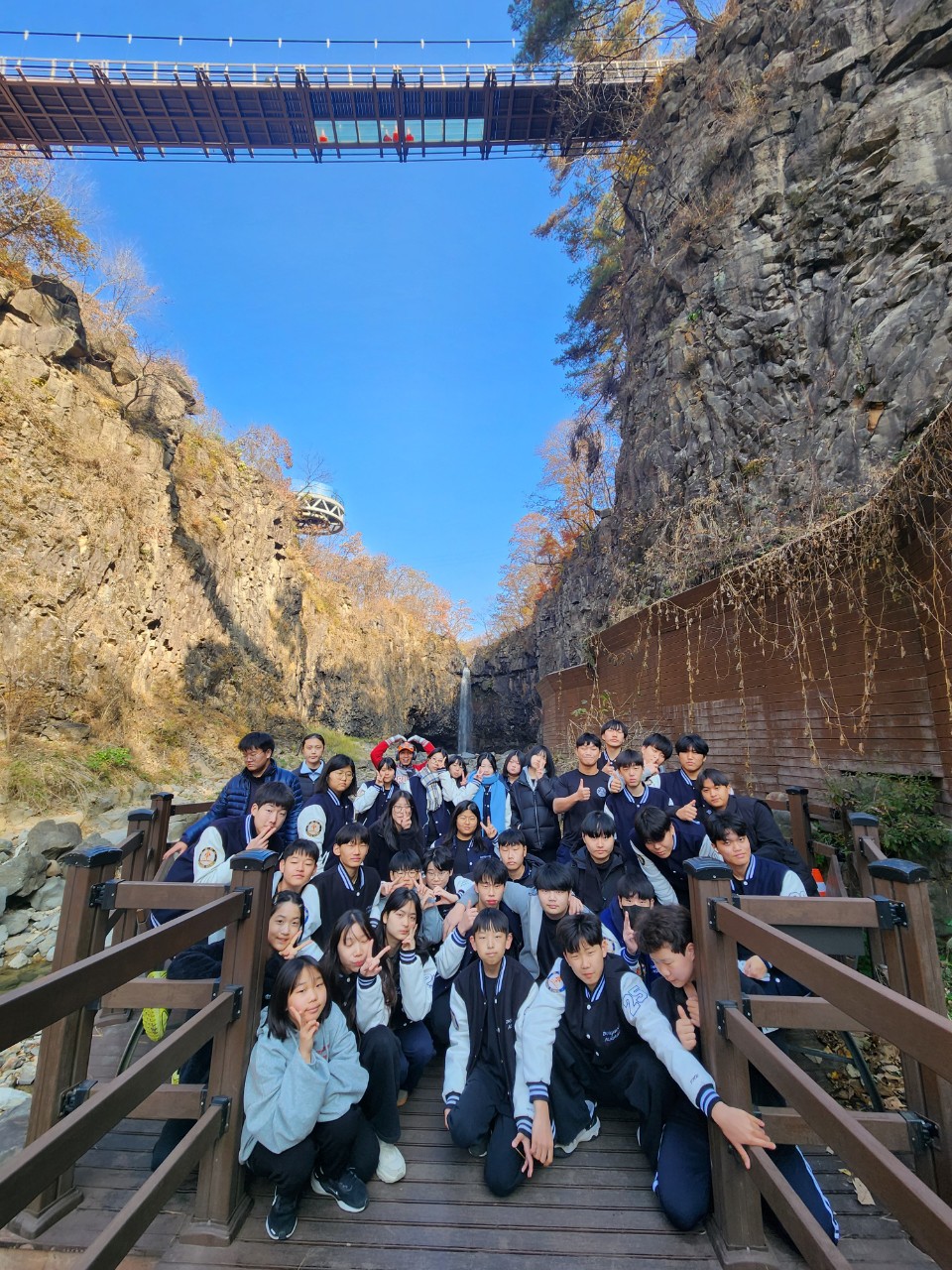 2025.11.11.가을수련회 둘째날2  연천 재인폭포